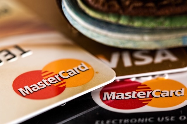 Credit Card Minimum Amount Due Featured Image JPG
